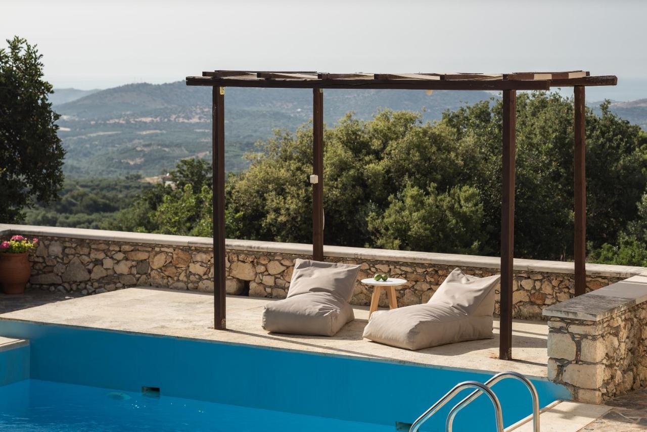 Koules Estate, With Private Pools & Bbq - Embracing Nature, By Thinkvilla Argouli Exterior photo