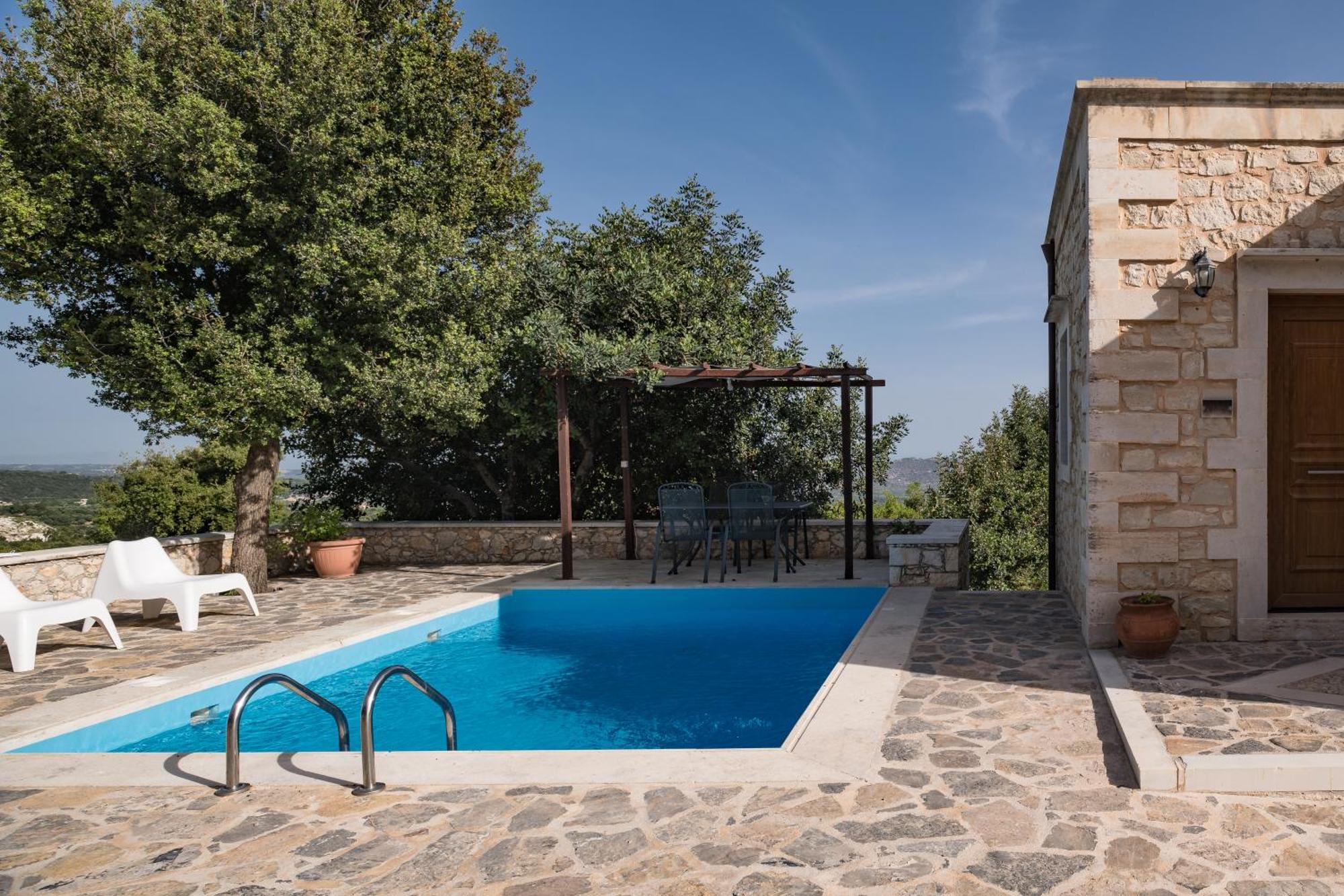 Koules Estate, With Private Pools & Bbq - Embracing Nature, By Thinkvilla Argouli Room photo